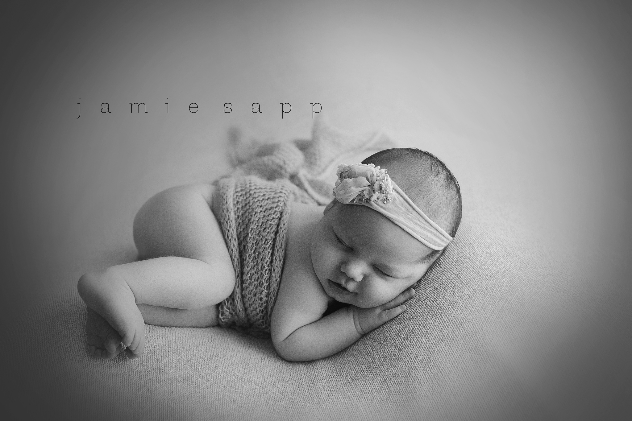 Newborn Photography :: newborn baby